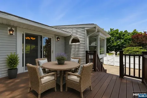 164 Gordon Court Oradell NJ 07649