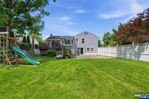 164 Gordon Court Oradell NJ 07649