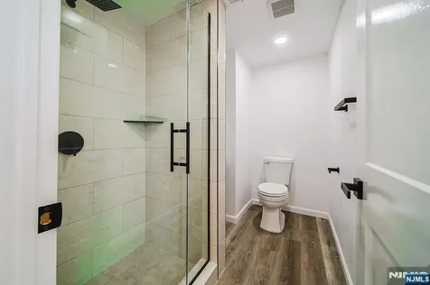 1 Columbia Avenue Palisades Park NJ 07650