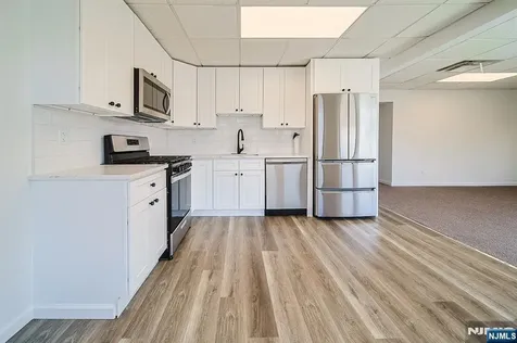 1 Columbia Avenue Palisades Park NJ 07650