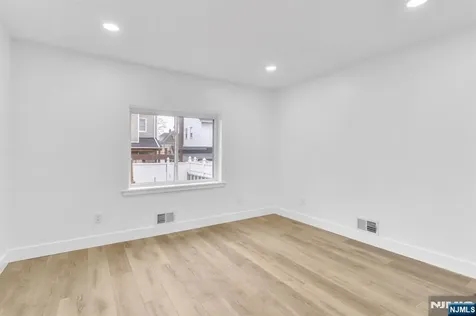 36 Melrose Avenue North Arlington NJ 07031