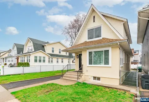36 Melrose Avenue North Arlington NJ 07031