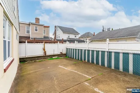 36 Melrose Avenue North Arlington NJ 07031