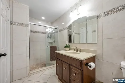 57 Peach Hill Court Ramsey NJ 07446