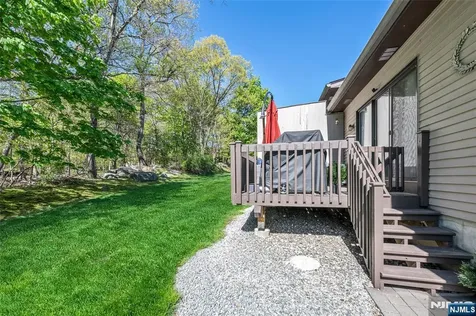 57 Peach Hill Court Ramsey NJ 07446