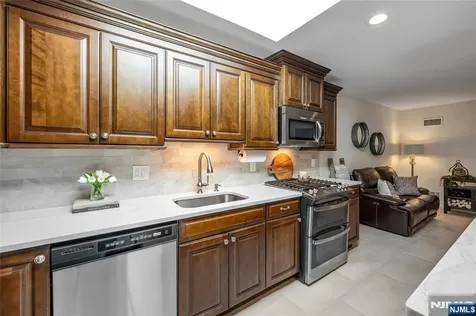 57 Peach Hill Court Ramsey NJ 07446