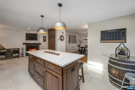 57 Peach Hill Court Ramsey NJ 07446