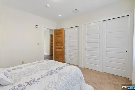 13 Glenview Road North Caldwell NJ 07006