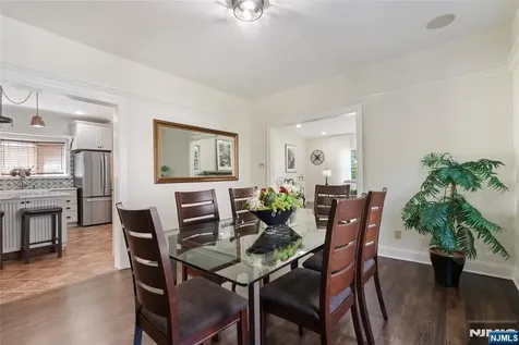 13 Glenview Road North Caldwell NJ 07006