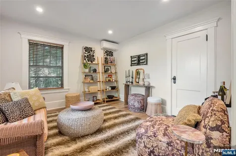 34 Washington Place Ridgewood NJ 07450