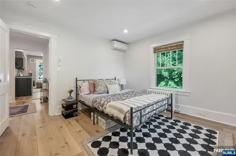 34 Washington Place Ridgewood NJ 07450