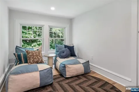 34 Washington Place Ridgewood NJ 07450