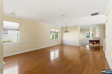 102 Hummingbird Drive Trenton NJ OTHER