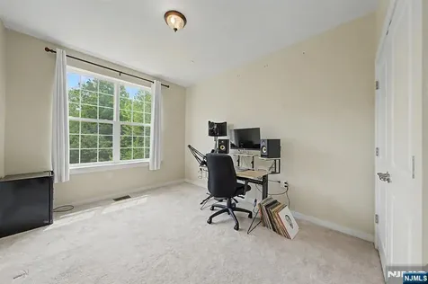 411 Parkview Lane Rockaway Township NJ 07866