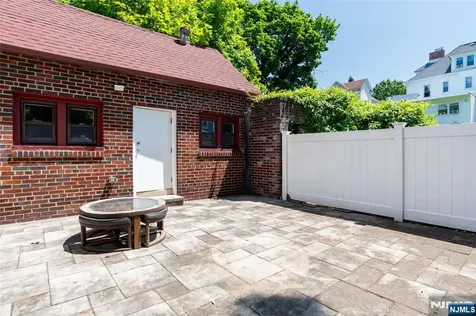 285 Orchard Terrace Bogota NJ 07603