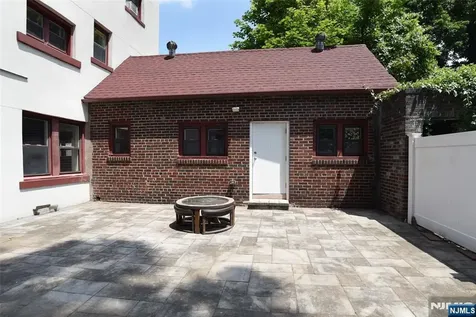 285 Orchard Terrace Bogota NJ 07603
