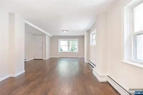 285 Orchard Terrace Bogota NJ 07603