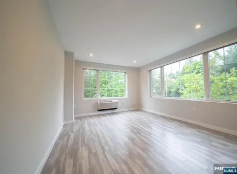 62 Broadway Woodcliff Lake NJ 07677