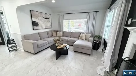 49 Orange Avenue Elmwood Park NJ 07407