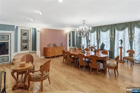12 E Saddle River Road Saddle River NJ 07458