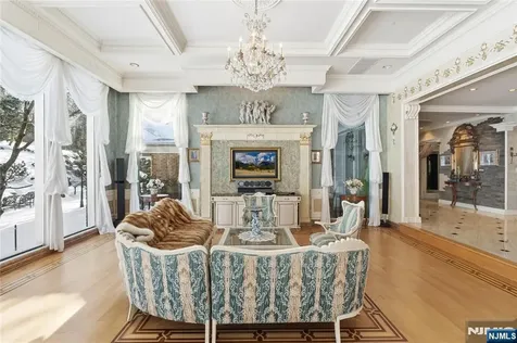 12 E Saddle River Road Saddle River NJ 07458
