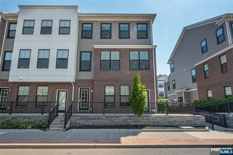 363 Main Little Falls NJ 07424
