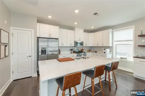 363 Main Little Falls NJ 07424