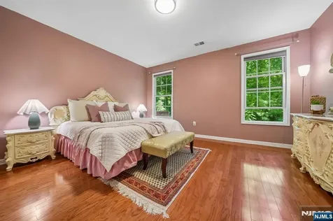 11 Hopkins Court Par-troy Hills Twp. NJ 07054