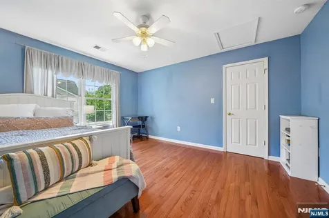 11 Hopkins Court Par-troy Hills Twp. NJ 07054