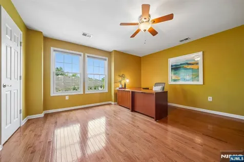11 Hopkins Court Par-troy Hills Twp. NJ 07054