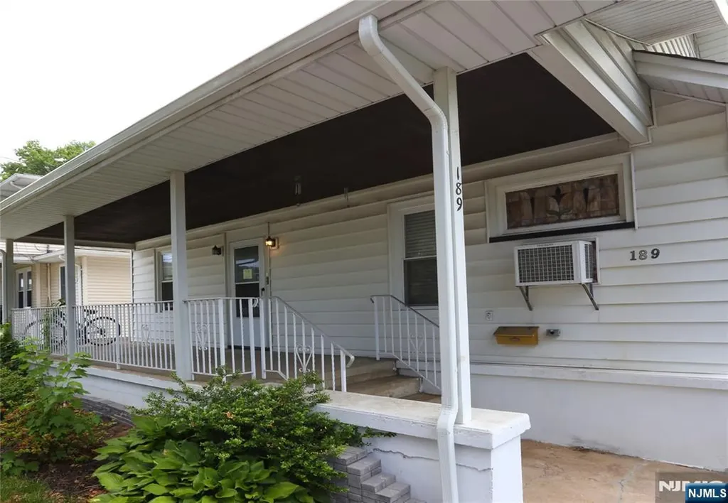 189 Hawthorne Avenue Hawthorne NJ 07506