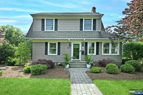 217 Elmwood Avenue Ho-ho-kus NJ 07423