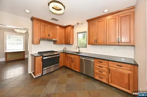 217 Elmwood Avenue Ho-ho-kus NJ 07423