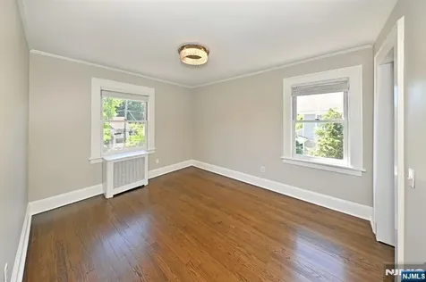 217 Elmwood Avenue Ho-ho-kus NJ 07423
