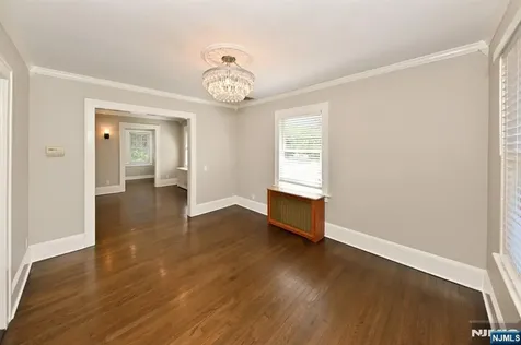 217 Elmwood Avenue Ho-ho-kus NJ 07423