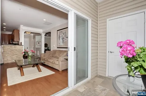 3118 Warrens Way Wanaque NJ 07465