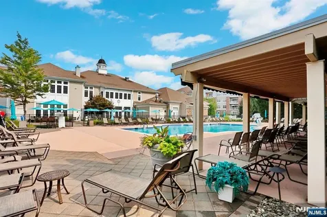 3118 Warrens Way Wanaque NJ 07465