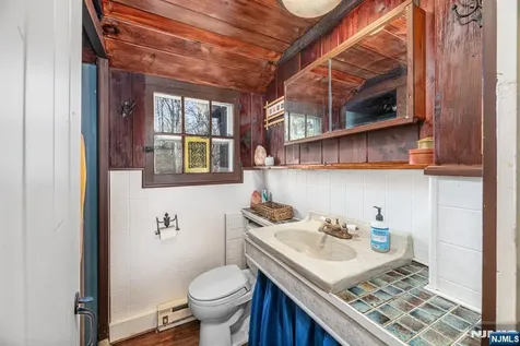 3 Hillspring Road Sparta NJ 07871