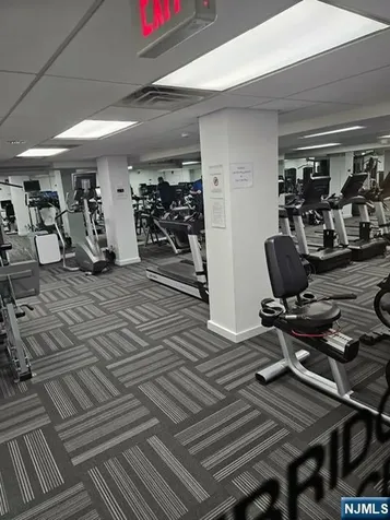 2200 N Central Road Fort Lee NJ 07024