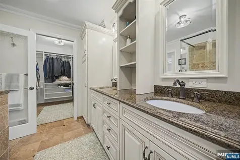 13 Mabro Drive Denville Township NJ 07834