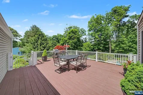 13 Mabro Drive Denville Township NJ 07834