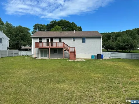 2 Hastings Road Par-troy Hills Twp. NJ 07950