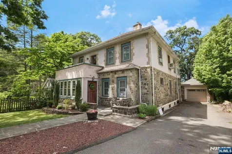 26 Maple Road Ringwood NJ 07456