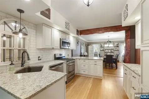 26 Maple Road Ringwood NJ 07456