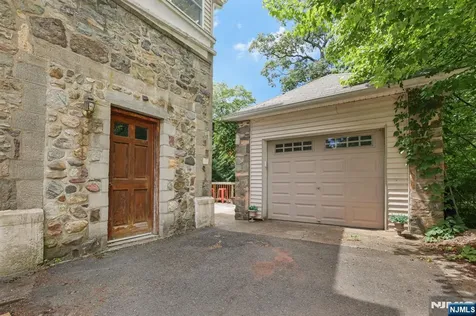 26 Maple Road Ringwood NJ 07456