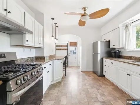 122 Glenwood Avenue Bloomfield NJ 07003