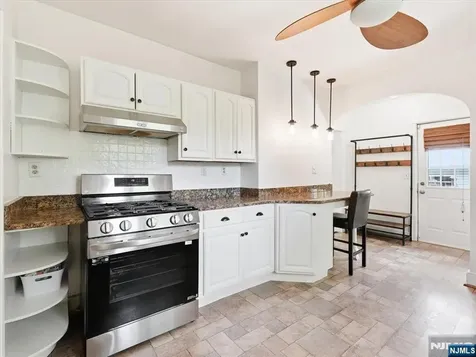 122 Glenwood Avenue Bloomfield NJ 07003