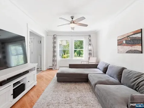 122 Glenwood Avenue Bloomfield NJ 07003