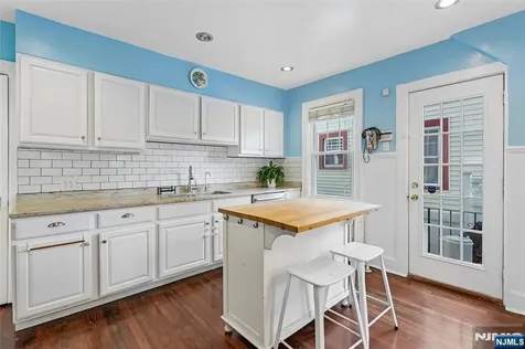 54 Mountain Avenue Bloomfield NJ 07003