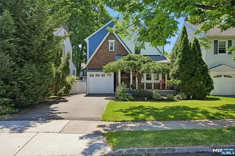 54 Mountain Avenue Bloomfield NJ 07003